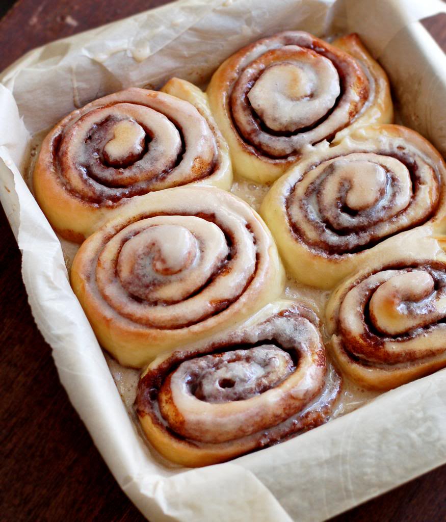 Cinnamon Buns with Maple Coffee Glaze