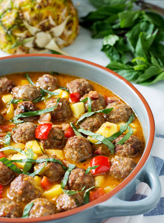 Thai Coconut Curry Meatballs | Culinary Cool