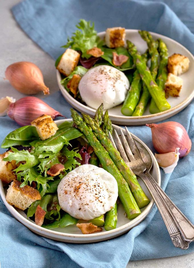 Asparagus Lyonnaise Salad | Culinary Cool | www.culinary-cool.com