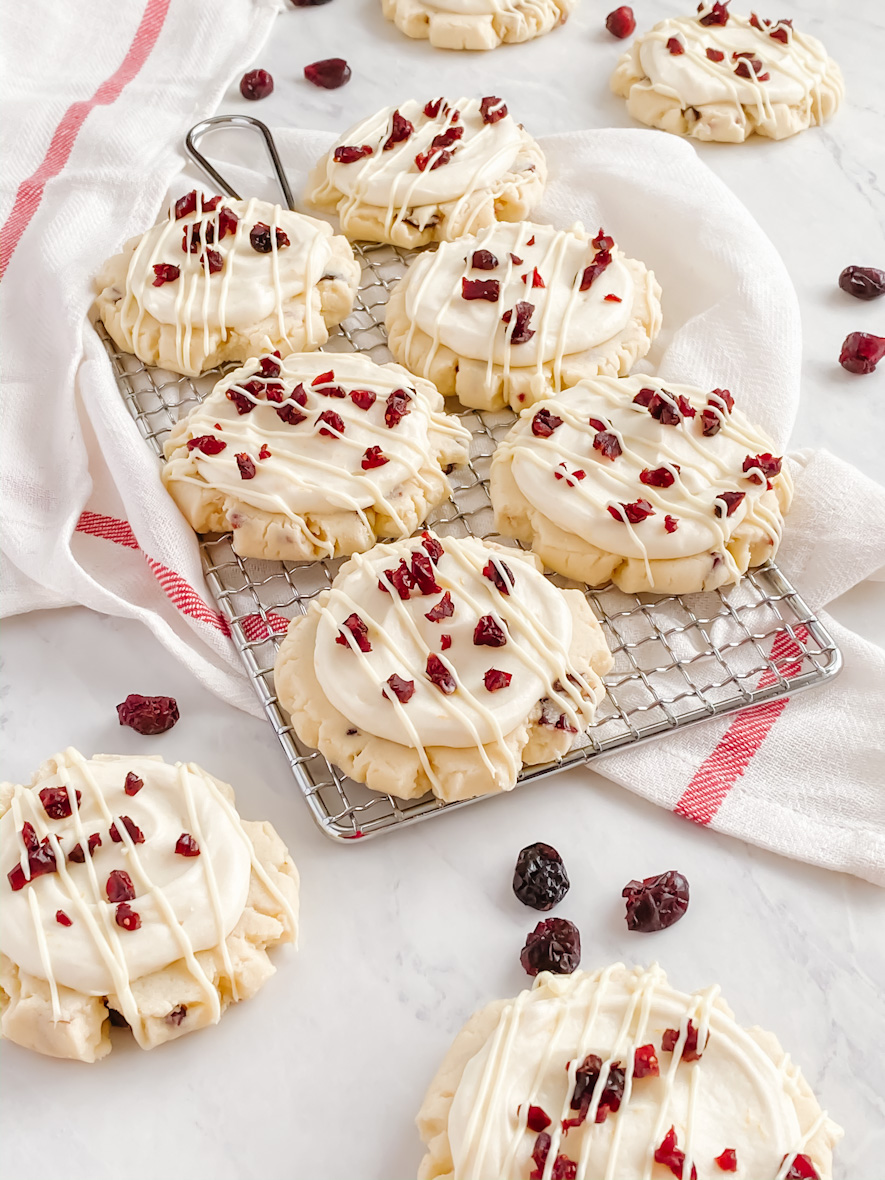 Cranberry Bliss Cookies - the cookie version of the popular coffee shop bars | Culinary Cool www.culinary-cool.com